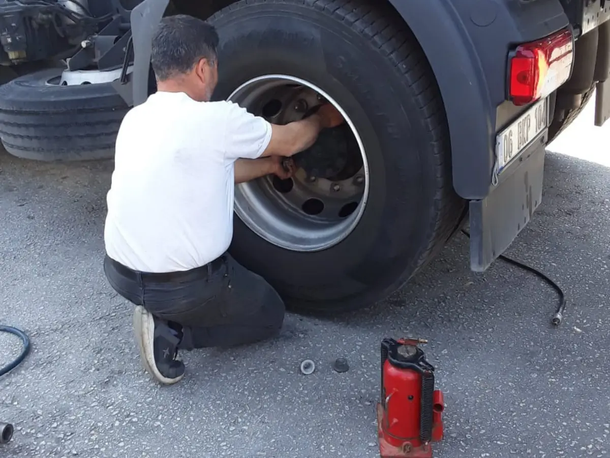 Erdek Oto Lastikçi
